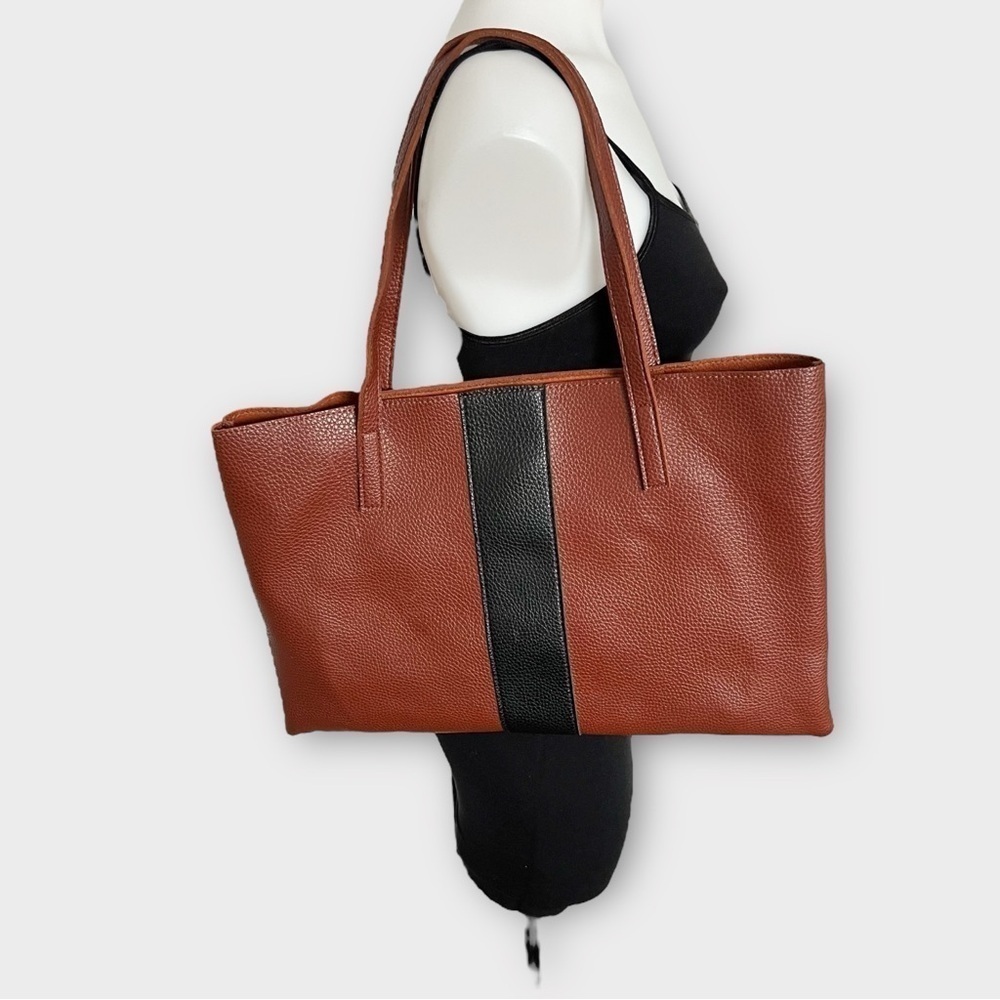 VINCE Camuto Tote vegan leather bag minimalist business casual quiet luxury